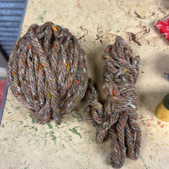 Box of odds and ends of ribbon and cord Large Flat rate box full - Picture 10 of 13